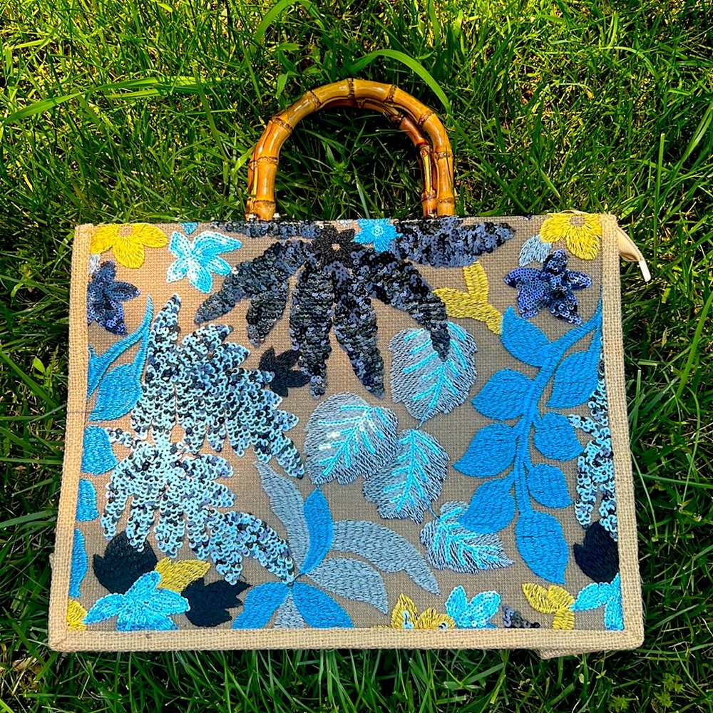 New Sequin Beaded Zipper Purse